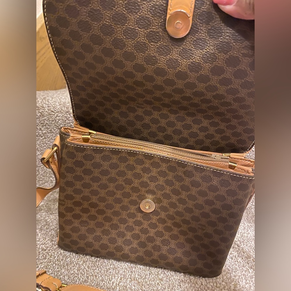Celine Crossbody - Picture 11 of 16